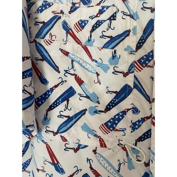 Reel Legends Performance Men's Fishing Shirt Americana Fishing Lure Print L - Picture 6 of 10